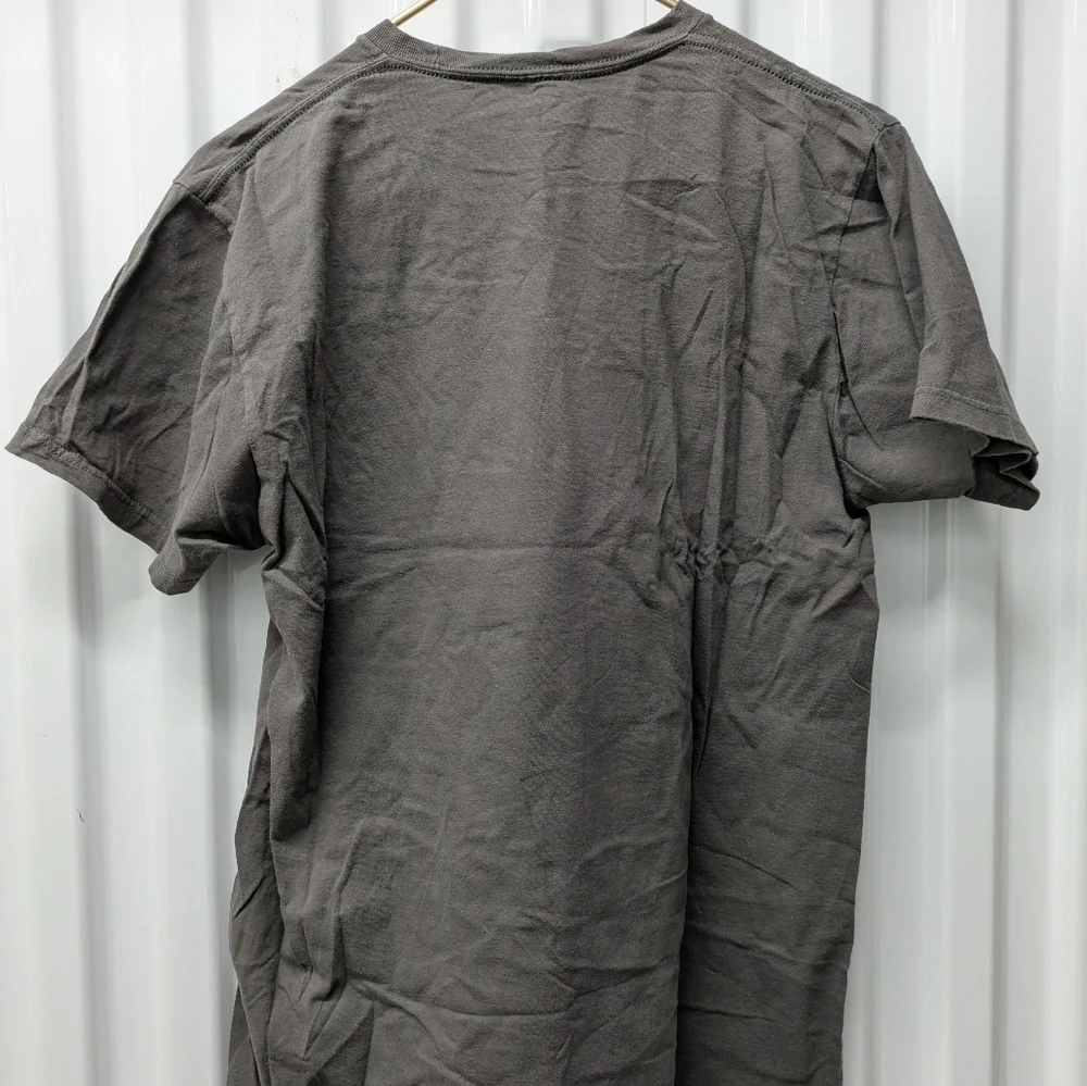 Kirby gray tee